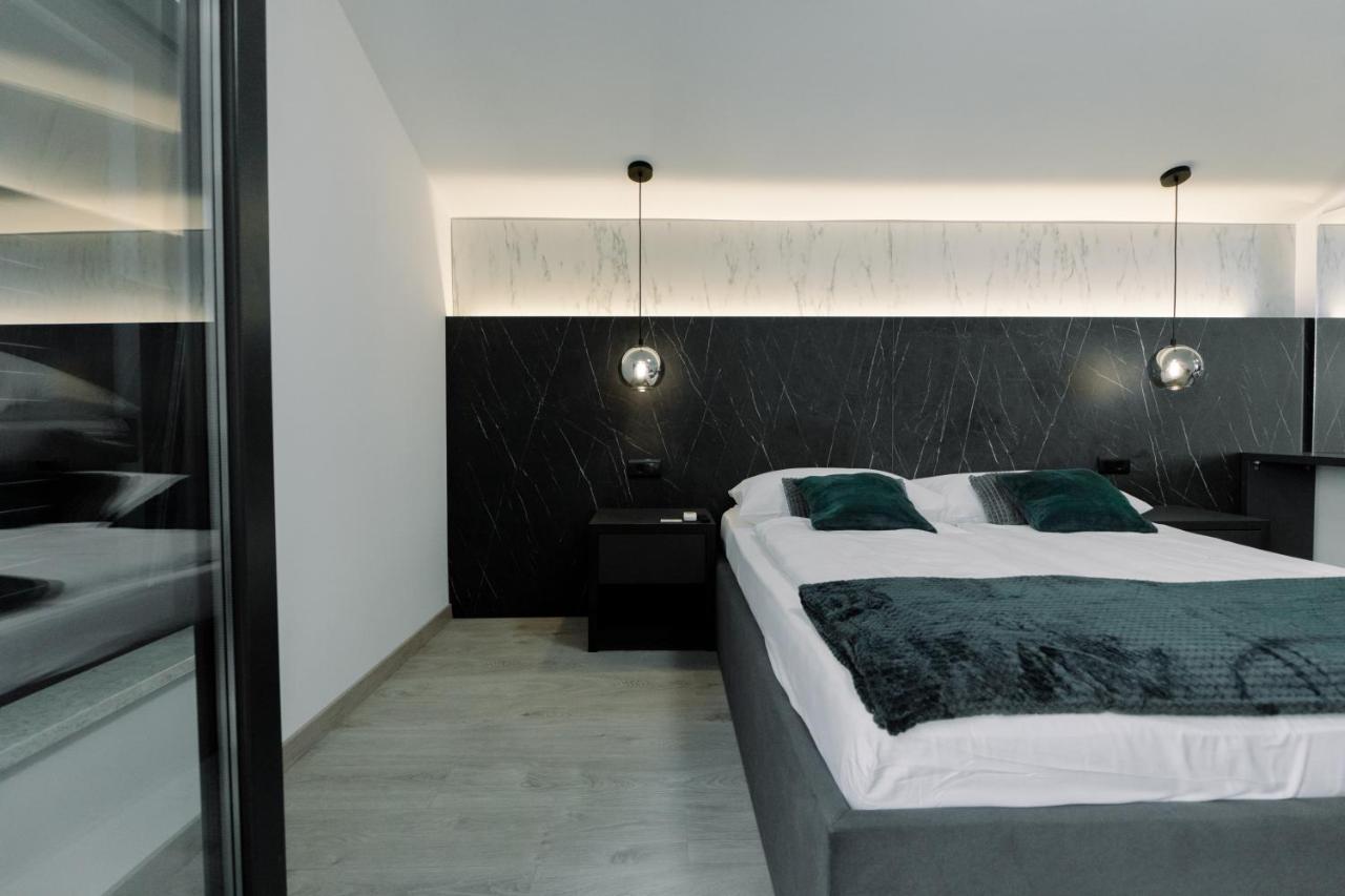 Boutique Suites Joyce Medulin With Free Parking 外观 照片